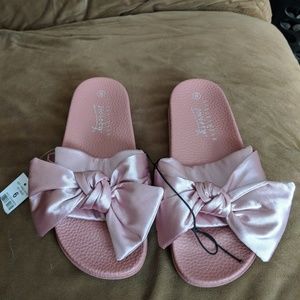 COPY - Womens slides